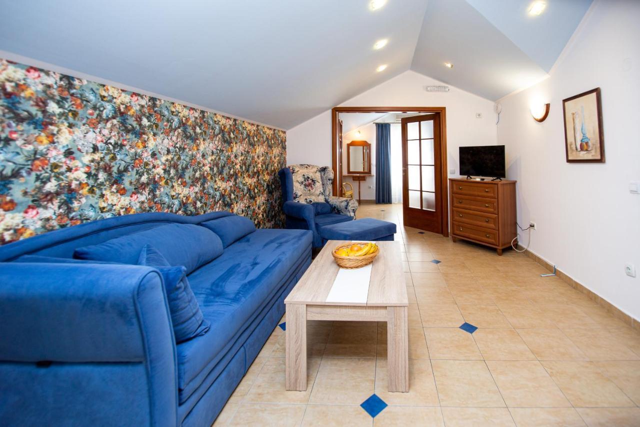 רפאלוביץ' Tanja Apartments מראה חיצוני תמונה