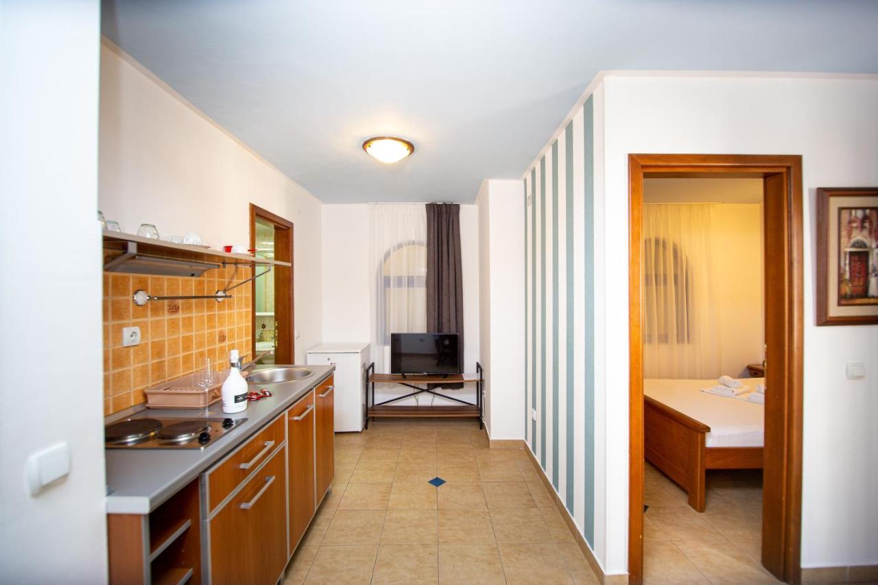 רפאלוביץ' Tanja Apartments מראה חיצוני תמונה