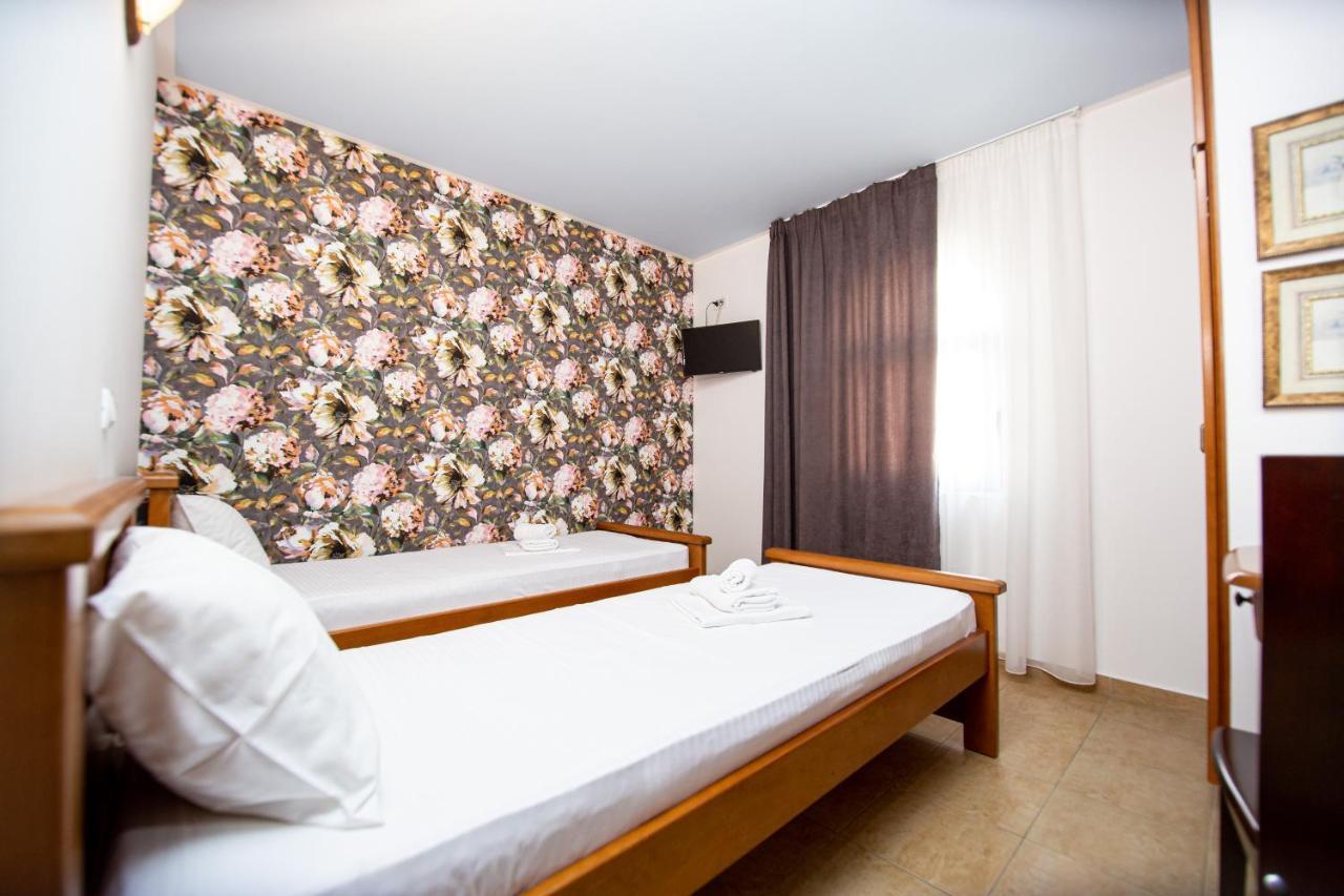 רפאלוביץ' Tanja Apartments מראה חיצוני תמונה