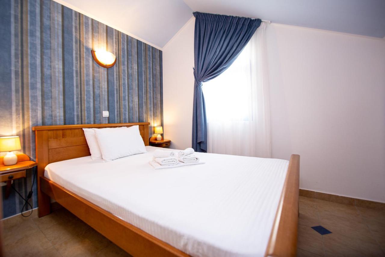 רפאלוביץ' Tanja Apartments מראה חיצוני תמונה